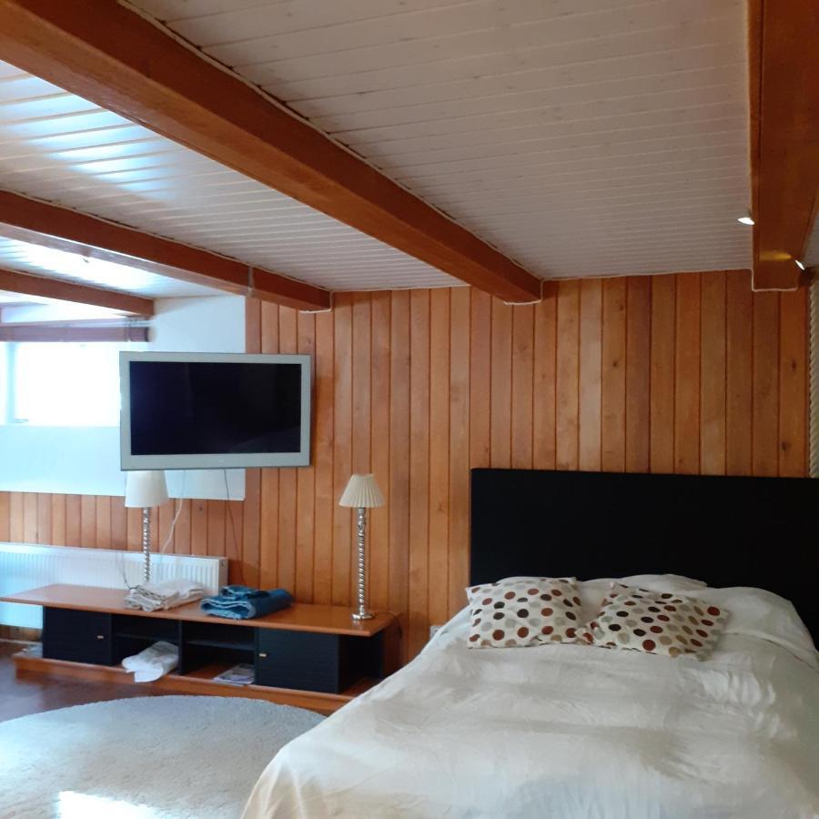 Room In Villa Emilia Espoo Dış mekan fotoğraf